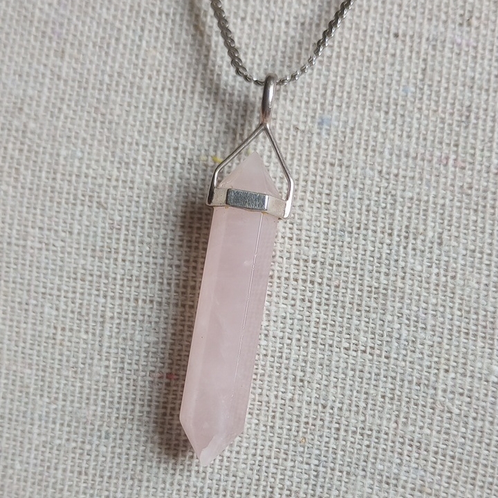 Rose Quartz By Terminal Crystal Sterling And Silver 15in Necklace 28$